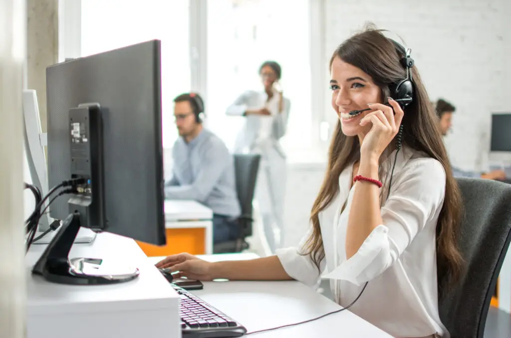 Improve outbound call management for customer relations