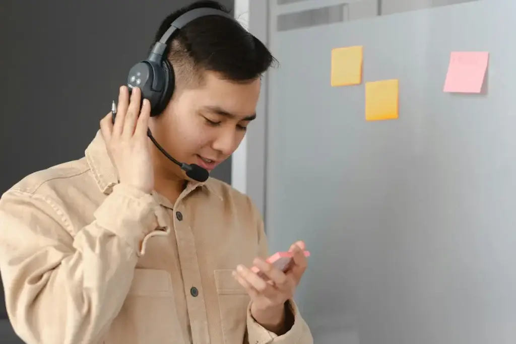 Qu’est-ce que la VoIP ? Définition, fonctionnement et usages